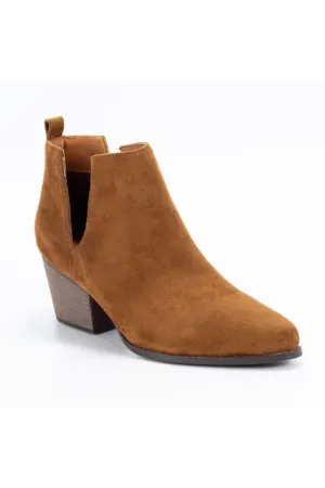 ANKLE BOOTIES