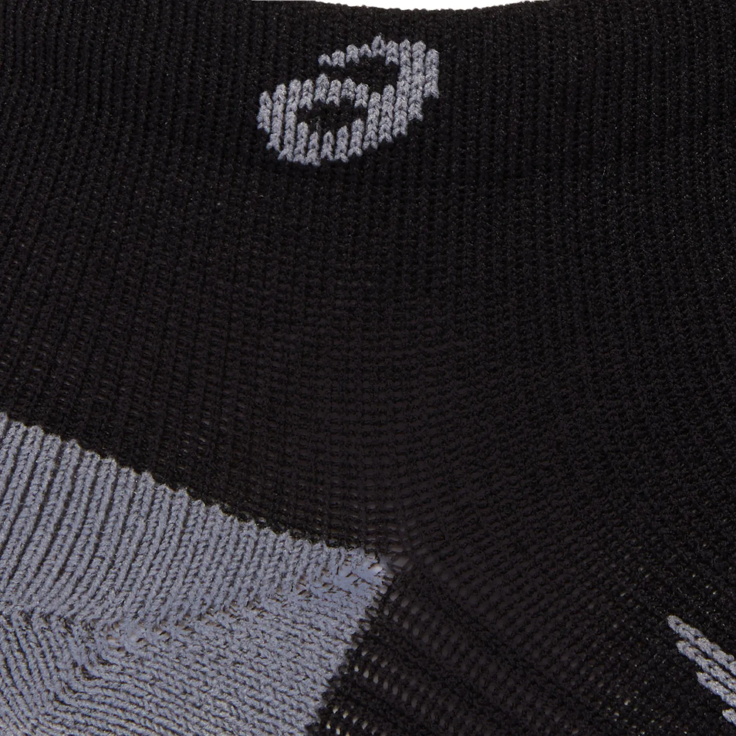 Asics 2ppk Light Run Ankle Socks Brilliant White | Buy Asics 2ppk Light Run Ankle Socks Brilliant White here | Outnorth