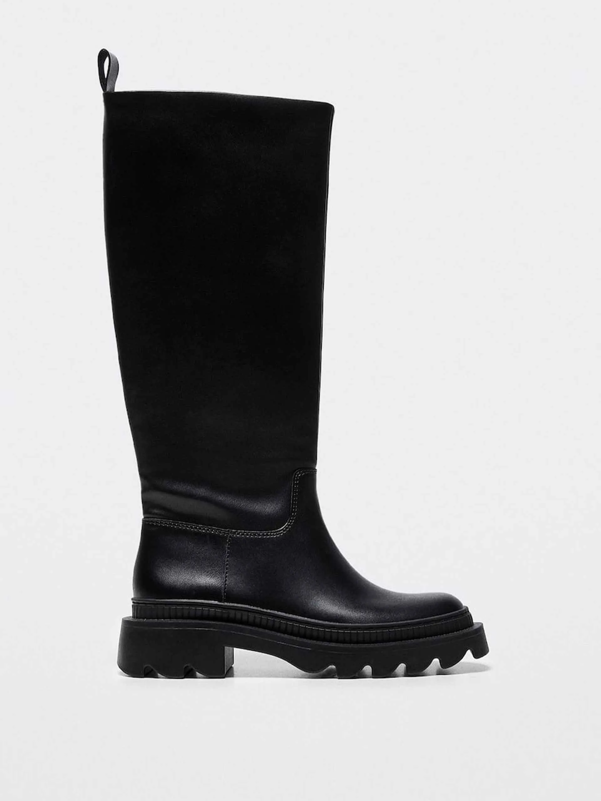 High boots with track sole