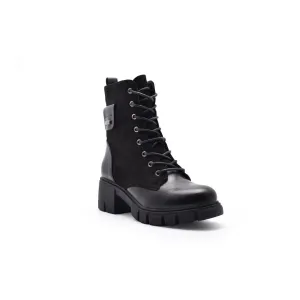 SHOE REPUBLIC